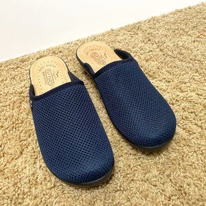 Fly Flot Blue Mesh Mule Size 38/7.5